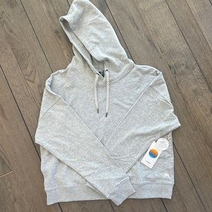 Vuori Laguna Hoodie in light heather grey size medium